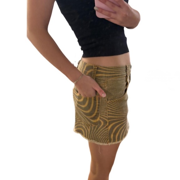 BDG Patterned Denim Mini Skirt - Picture 2 of 3